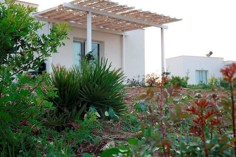 Casa Vacanza Casa Nel Sole Isola  Holiday home