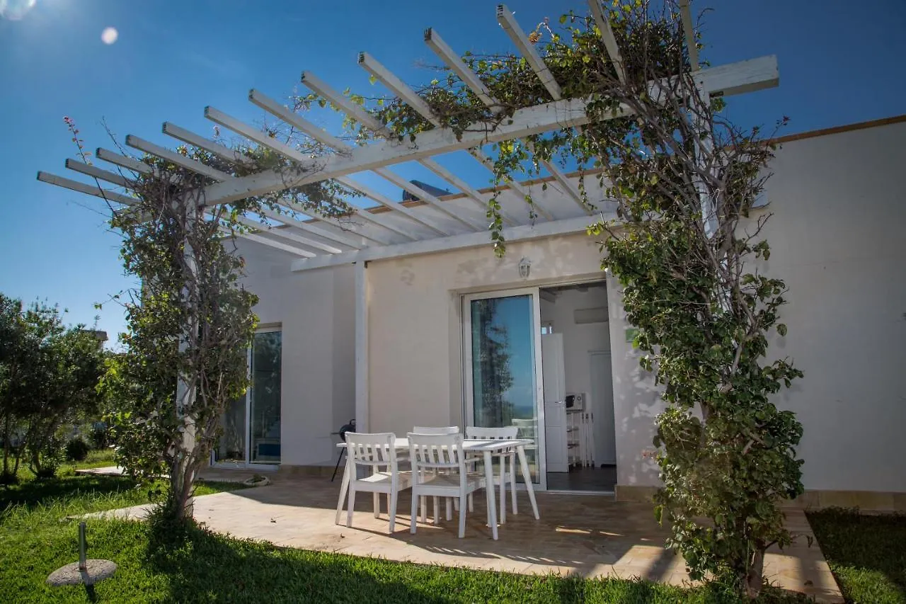 Casa Vacanza Casa Nel Sole Isola  Holiday home Isola (Siracusa)