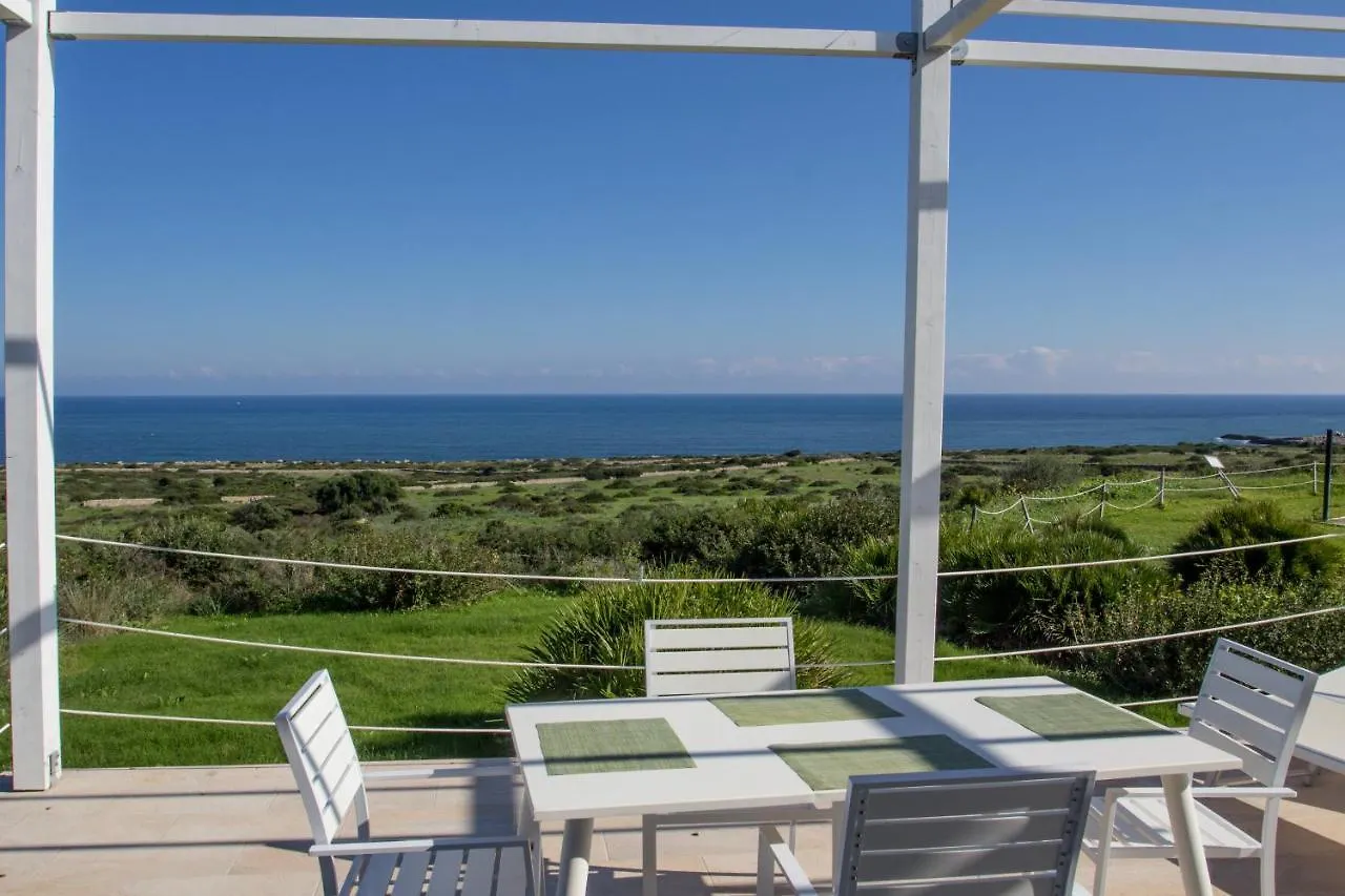 Holiday home Casa Vacanza Casa Nel Sole Isola